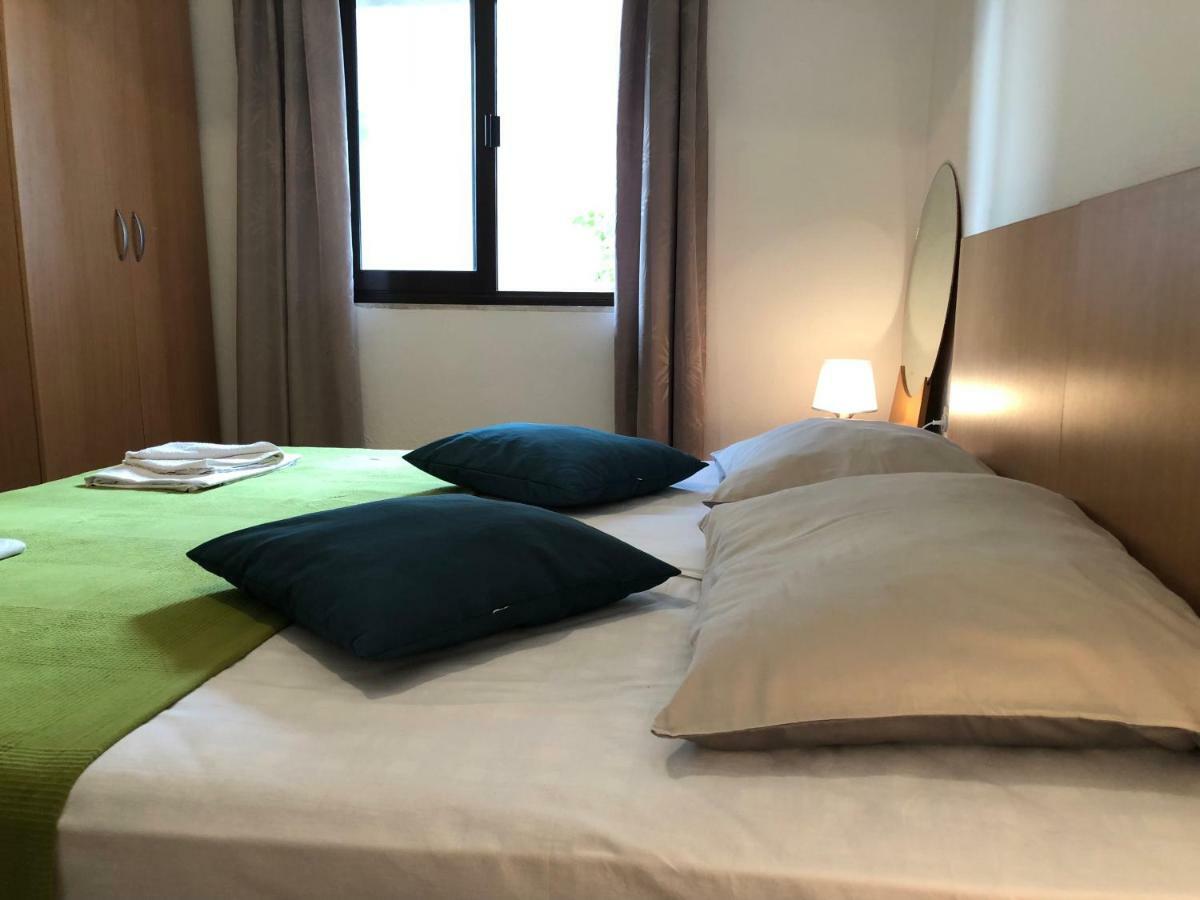 4 Sisters Apartments กราดัซ ภายนอก รูปภาพ